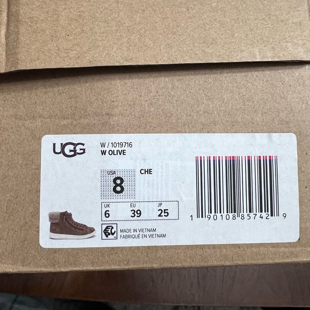 Ugg w olive high top sneaker new